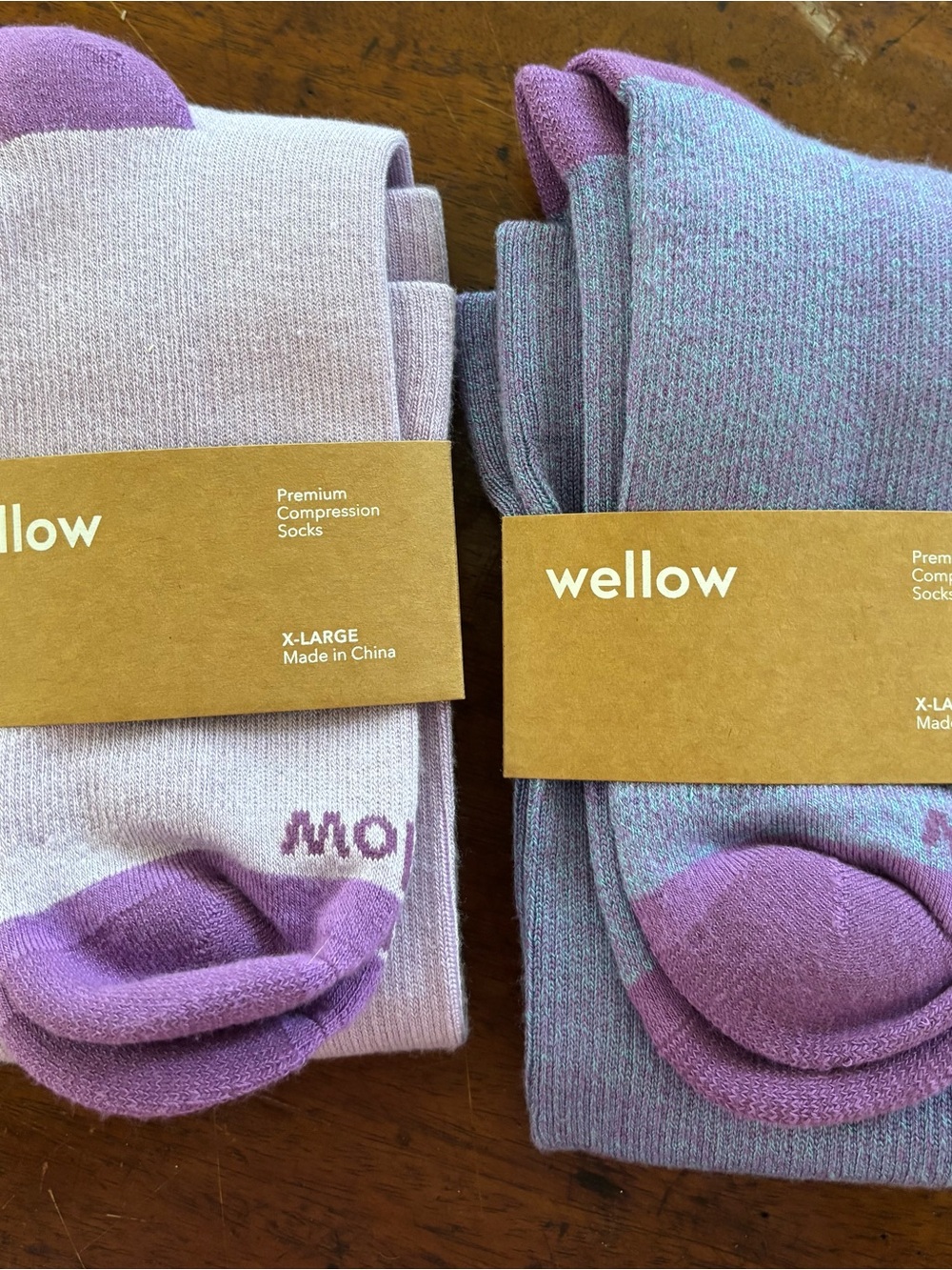 Wellow Men's Compression Socks - Lavender and Purple